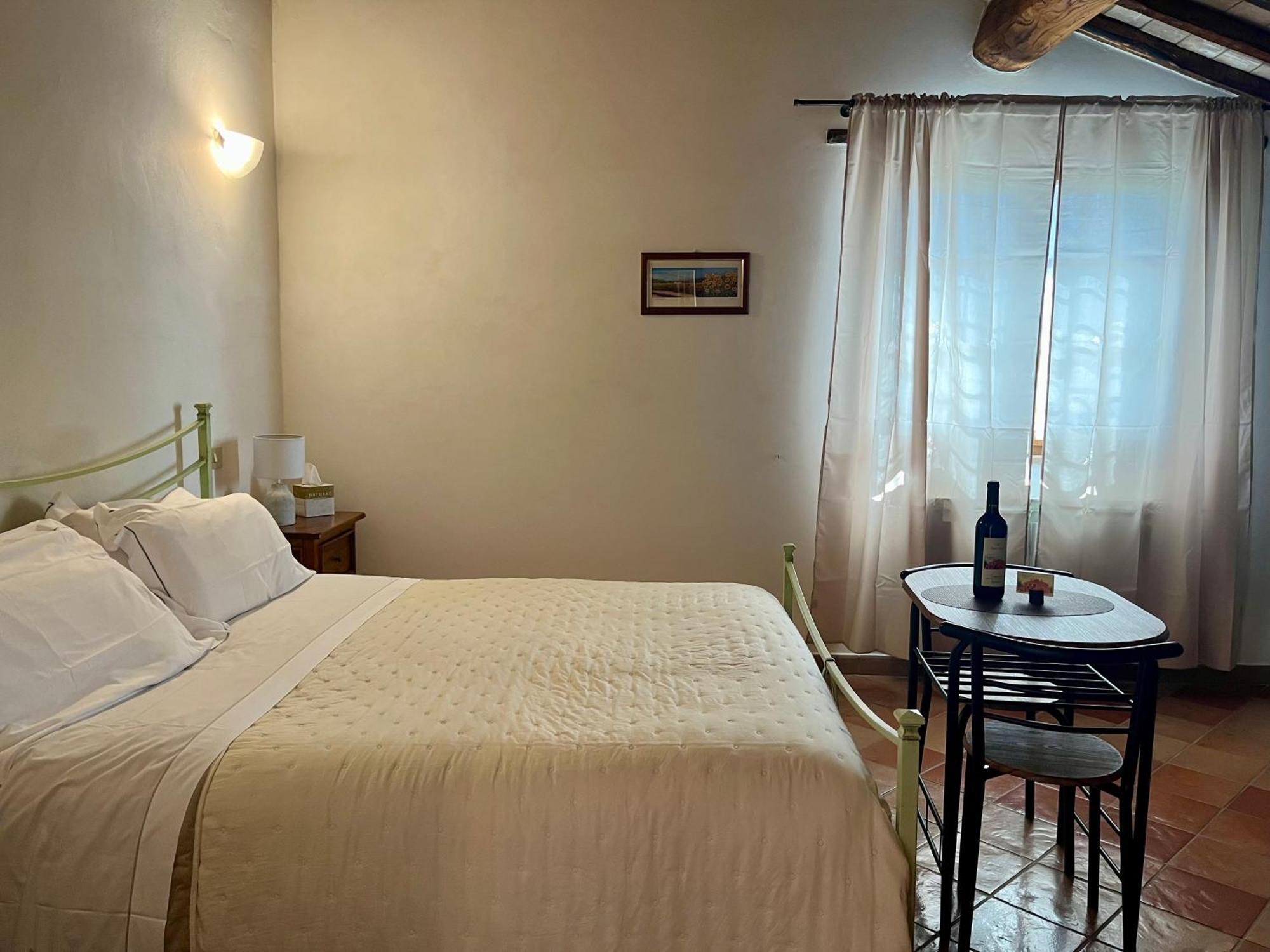Agriturismo Le Querciole In Val D'Orcia Bagno Vignoni Ruang foto